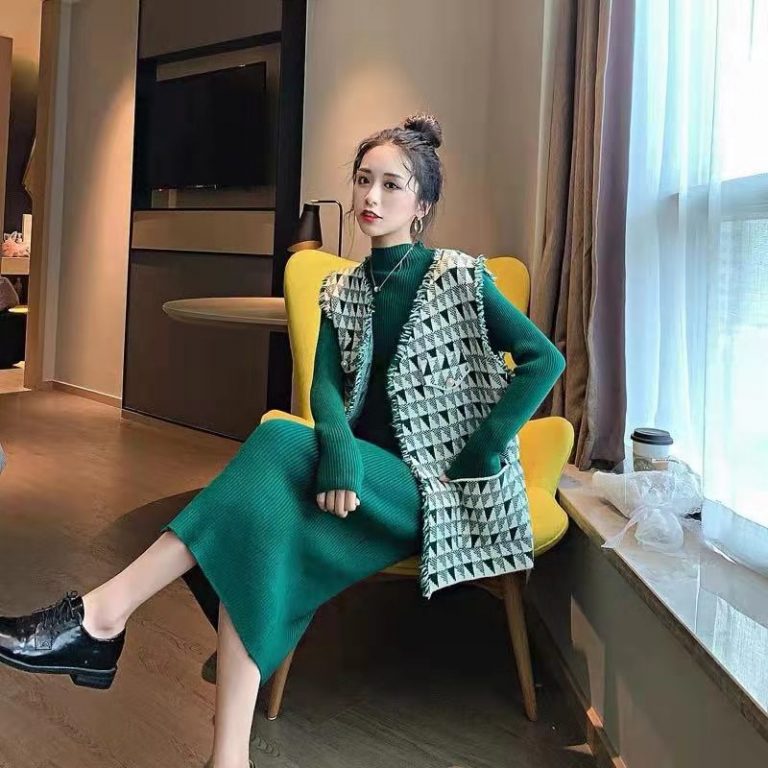 Set đầm len 2 món phối áo gile - Ảnh 4