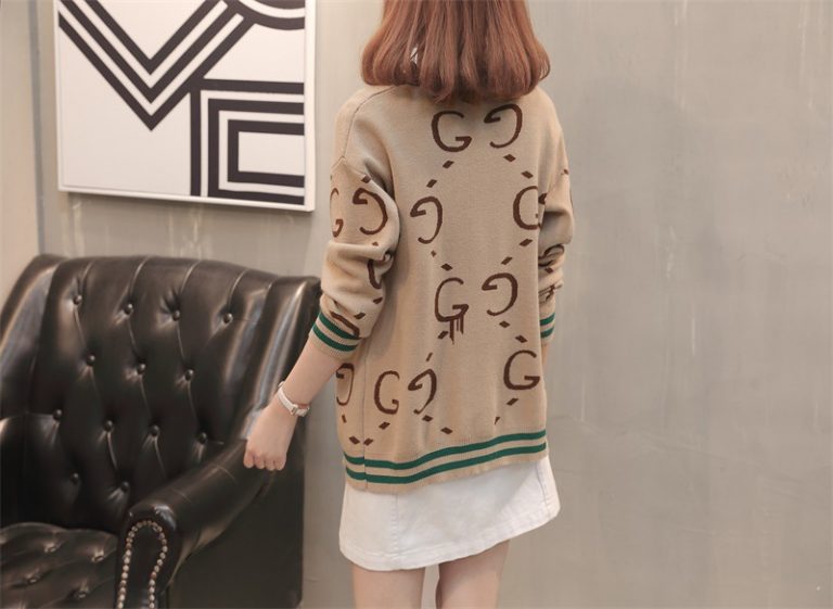 Áo khoác len chữ G - Ảnh 5