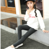 Quan legging be gai phoi vien