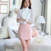 Áo sơ mi phối ren cánh tay