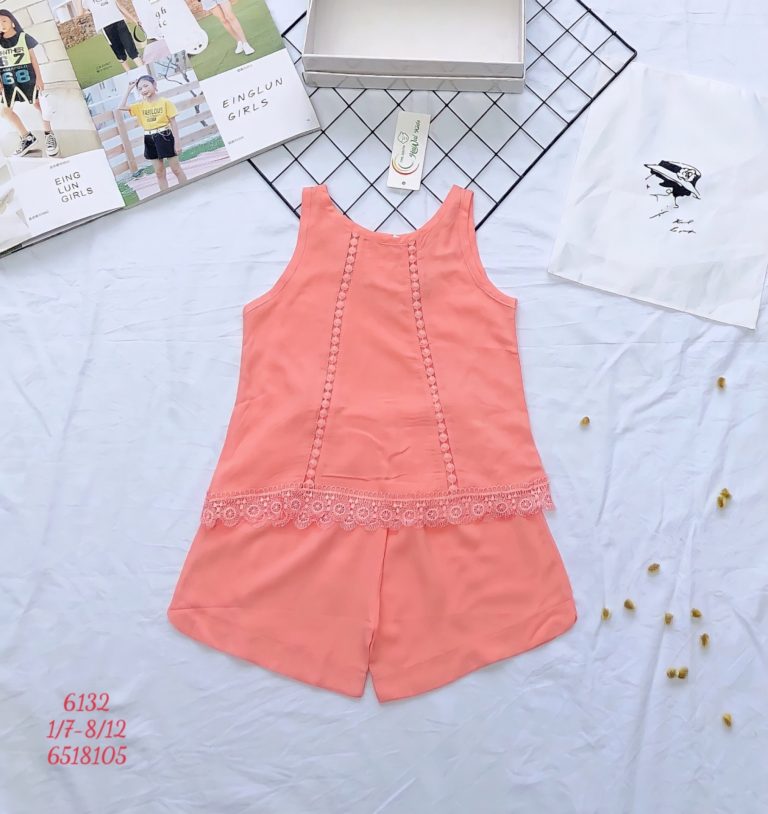 Bộ đùi lanh bé gái sát nách phối ren - Ảnh 4