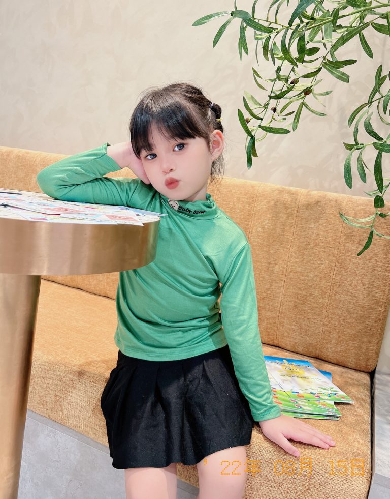 áo khoác phao trẻ em