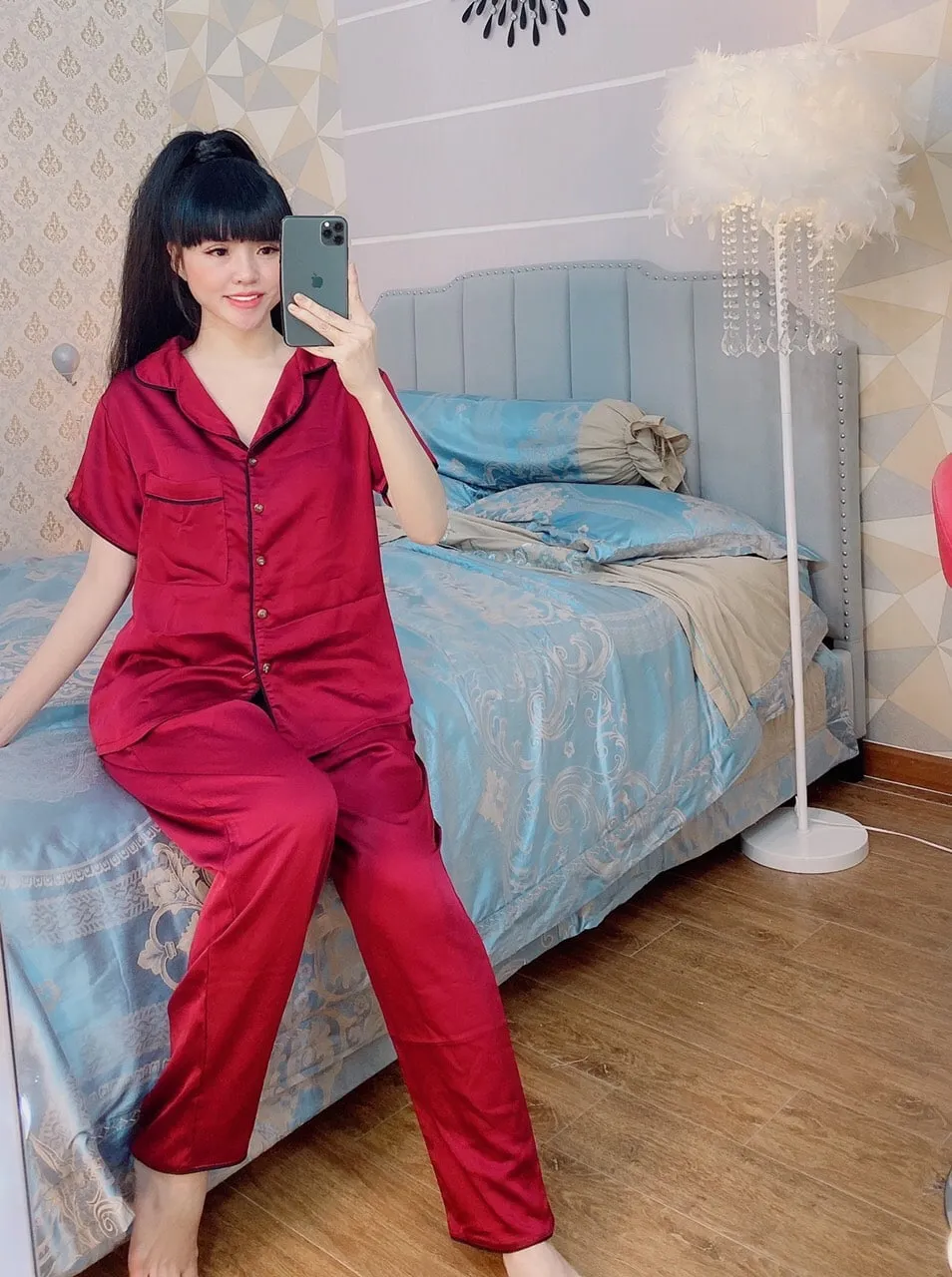 Đồ bộ mặc nhà chất liệu phi lụa