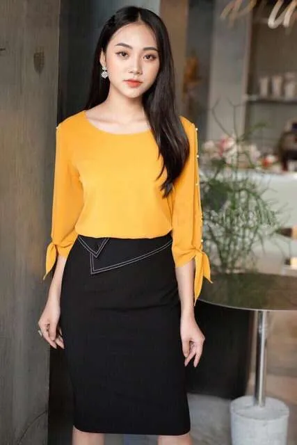 1160101676914 phối chân váy bút chì hợp với dáng người