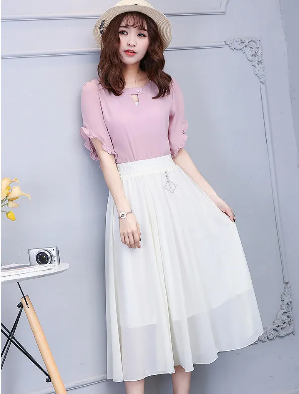 cách phối đồ với chân váy trắng midi