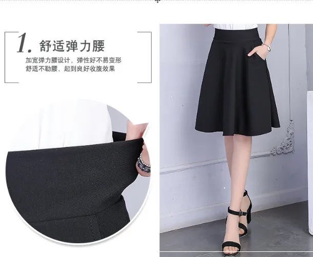 49206 chân váy đen kết hợp giày sandal