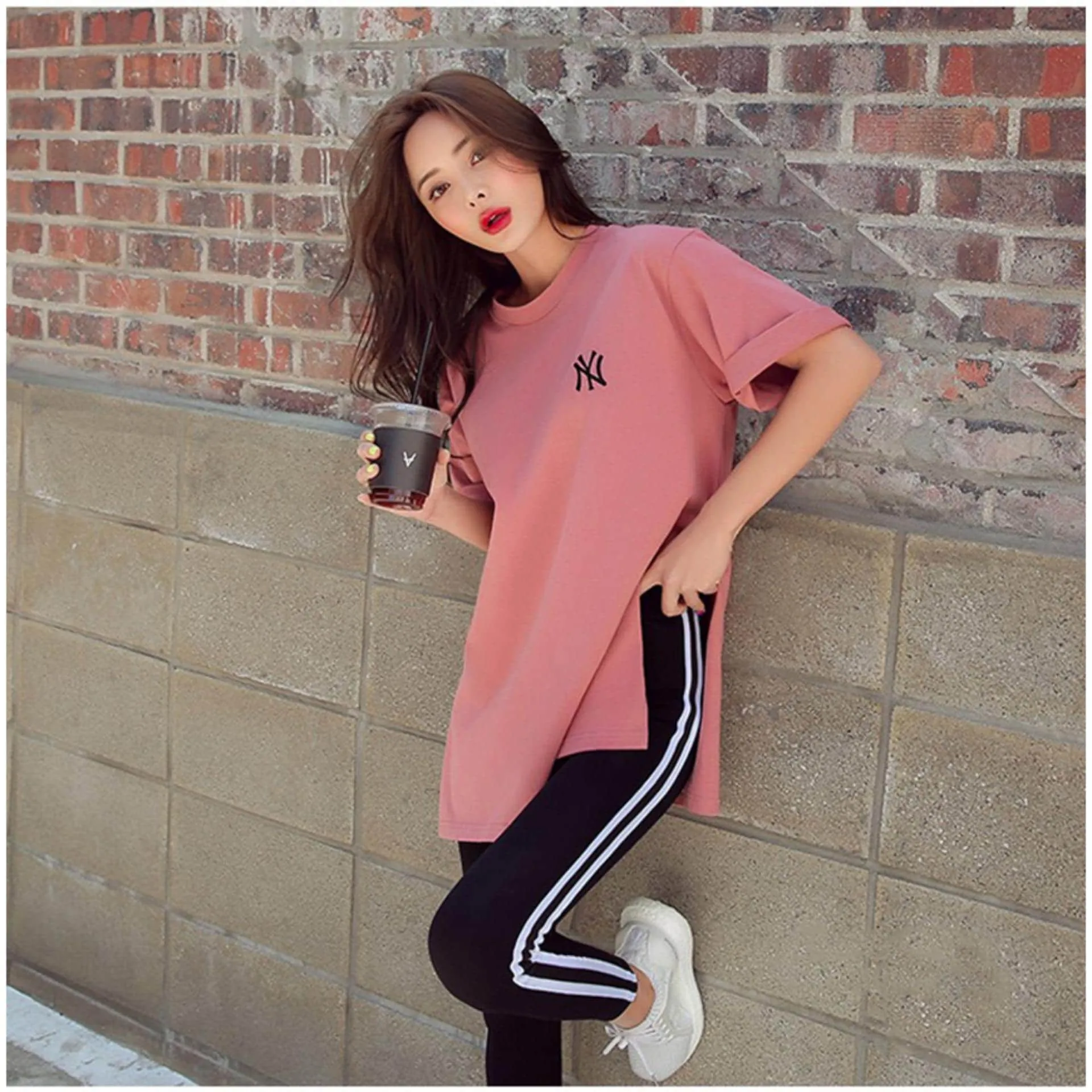 legging phối với áo thun