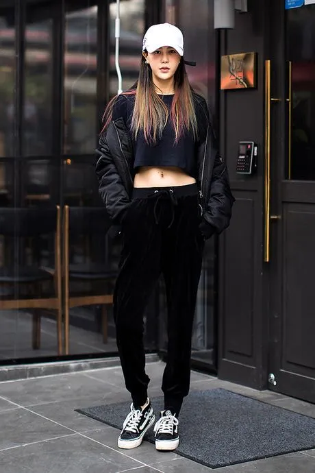 ao20bomber20va20quan20jogger20la20gi áo bomber và quần jogger là gì