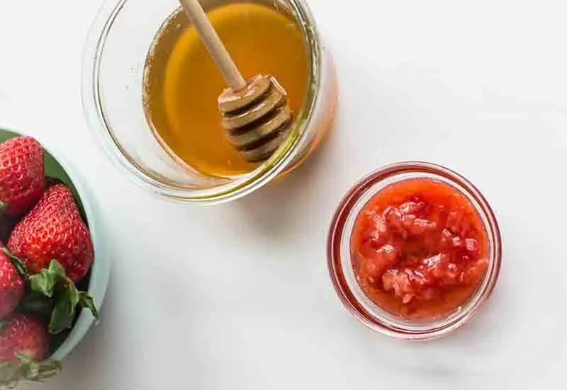 cách tẩy da chết toàn thân tại nhà bằng mật ong