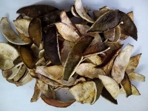 cách làm trắng răng bằng vỏ chanh khô hiệu quả