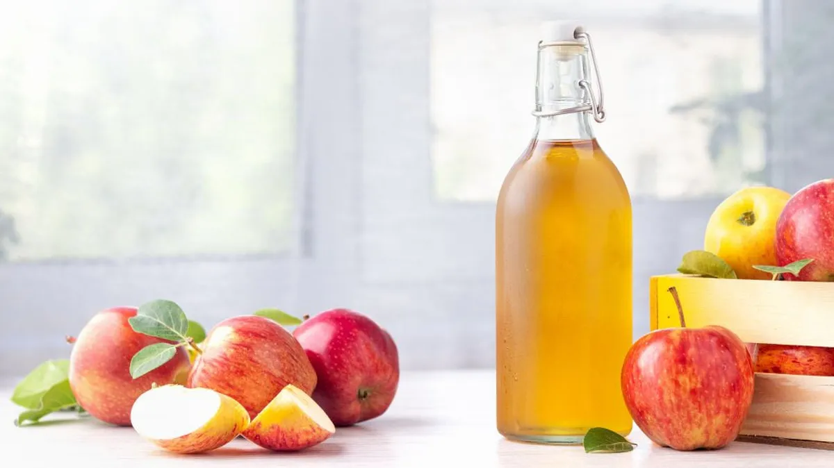 cách trị mụn cho bà bầu bằng giấm táo