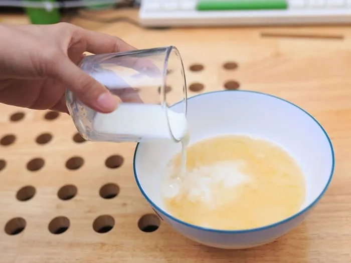 tác dụng trắng da bằng mặt nạ bia và sữa tươi