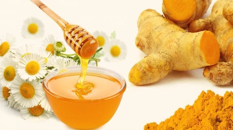 mặt nạ tinh bột nghệ kết hợp mật ong