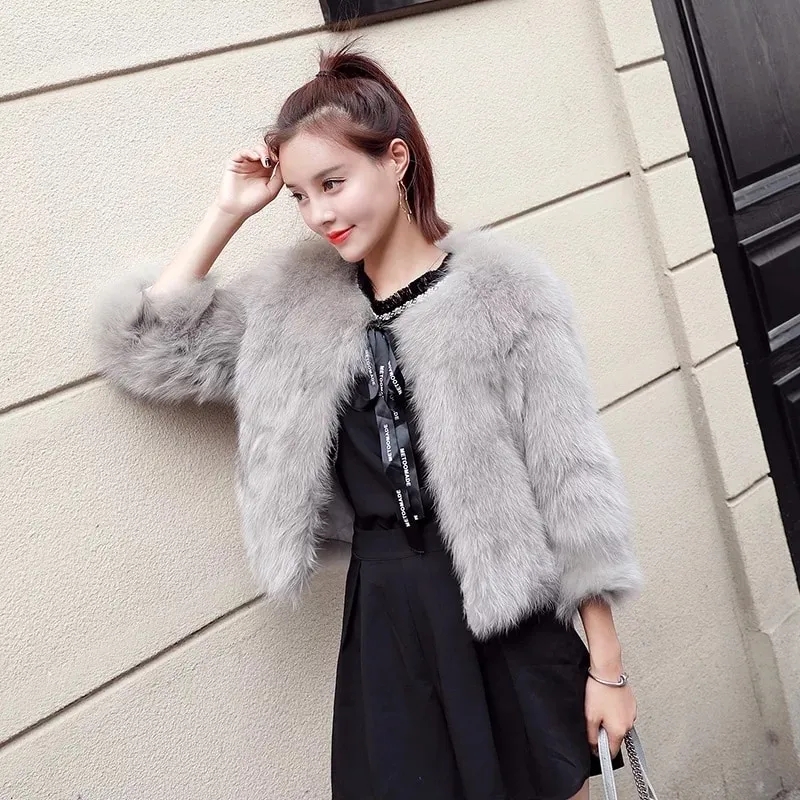 mix20ao20long20voi20chan20vay20xoe20mua20dong mix đồ với chân váy xòe mùa đông và áo khoác lông