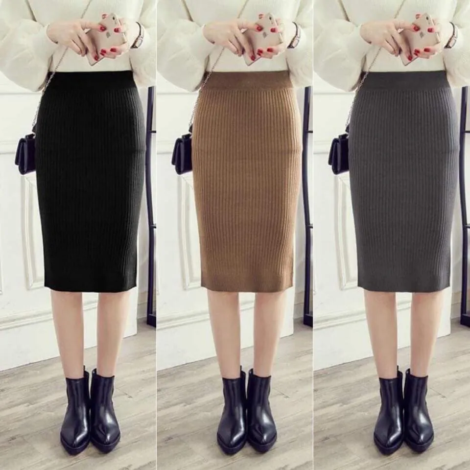 mix đồ mùa đông với chân váy len