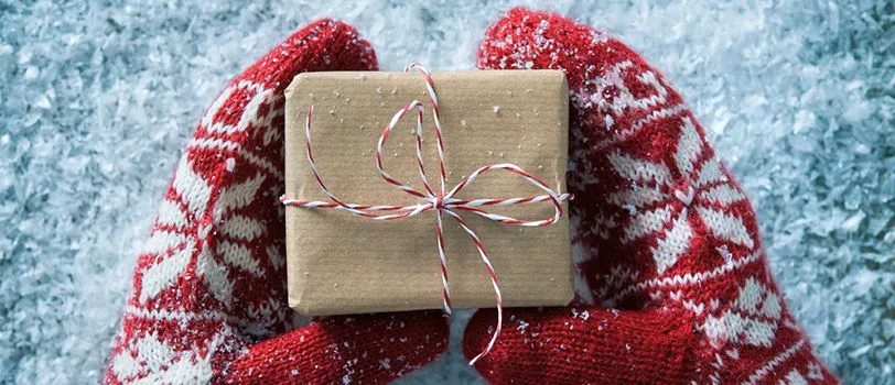 noel tặng quà gì cho bạn gái găng tay