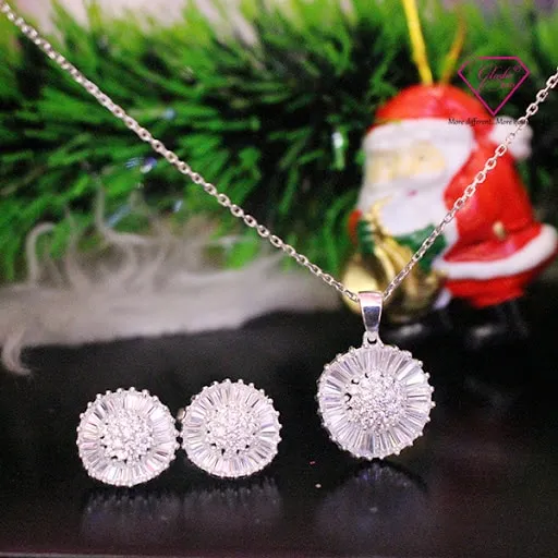noel tặng quà gì cho bạn gái trang sức