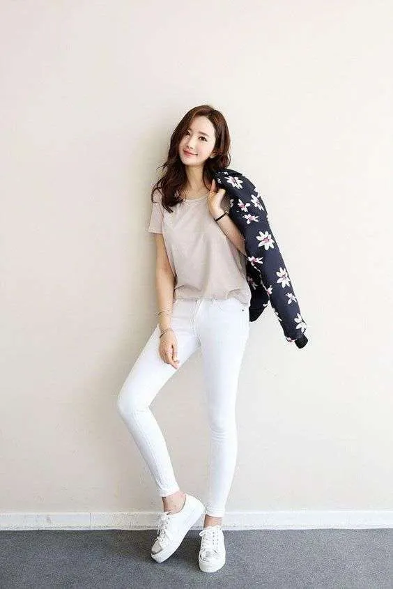 cao 1m50 tránh mặc quần skinny cạp trễ