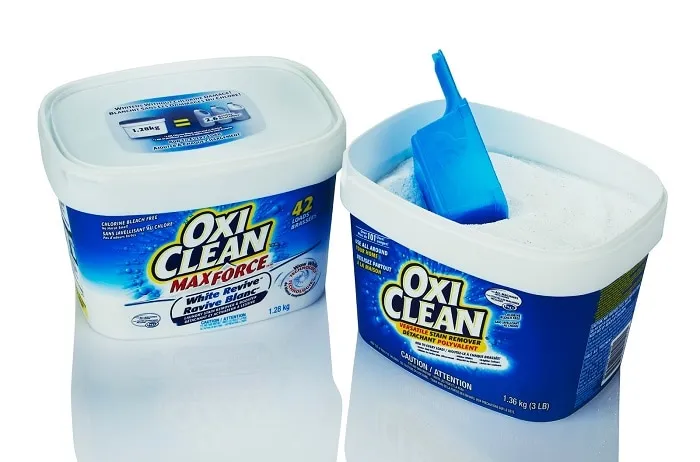 tẩy vết ố vàng trên áo trắng với oxi lean