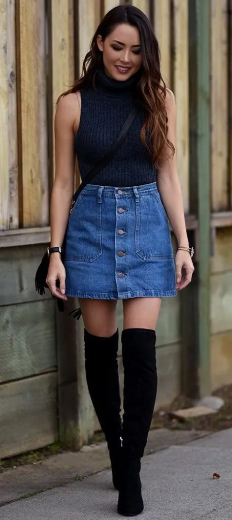 váy jean mang giày boots cổ cao thời trang
