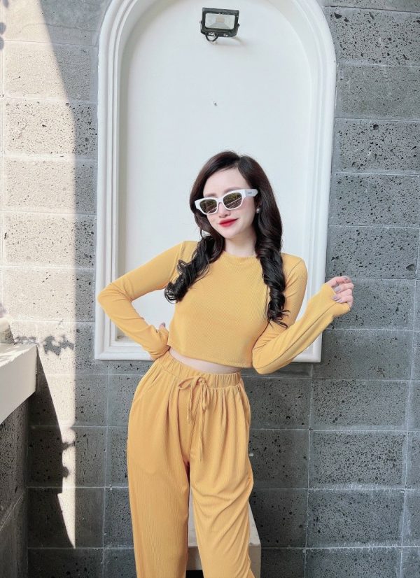 Bộ croptop thun tăm - Ảnh 3