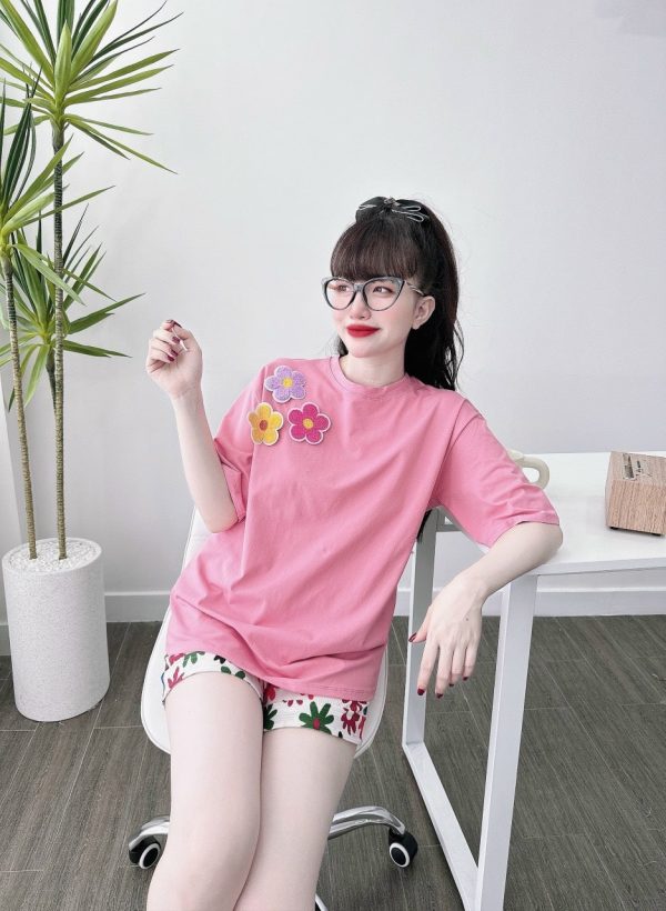 Đồ bộ đùi thun thái thêu hoa ở ngực - Ảnh 4