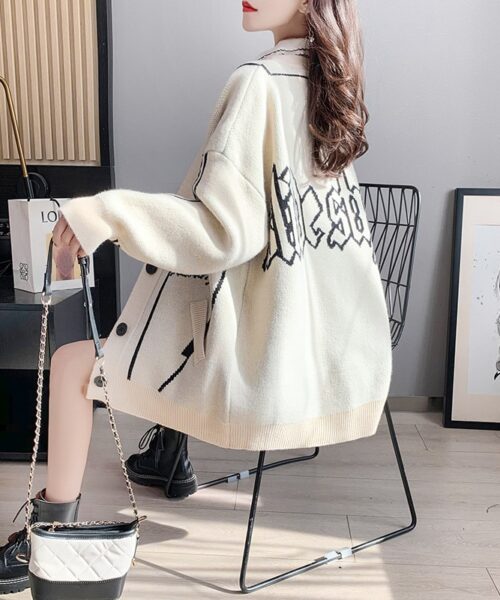 Áo Khoác len cardigan in hoa văn phối túi giả