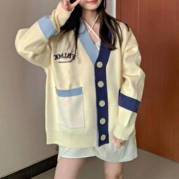 Áo Khoác len cardigan phối viền cổ thêu chữ FRLMK - Ảnh 5