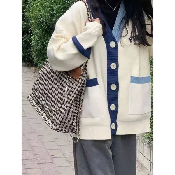 Áo Khoác len cardigan phối viền cổ thêu chữ FRLMK - Ảnh 8