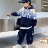 Xanh đen phối vàng cam