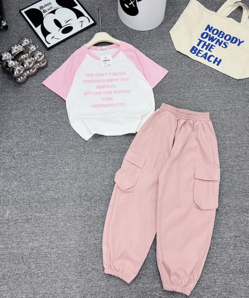 Bộ bé gái áo croptop quần túi hộp