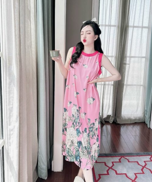 Đầm lụa sát nách